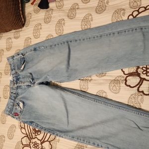 Jean pants